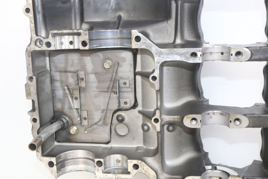 photo de CARTER INFERIOR DO MOTOR KAWASAKI Z 750 (2007 - 2013) - Detalhes característicos