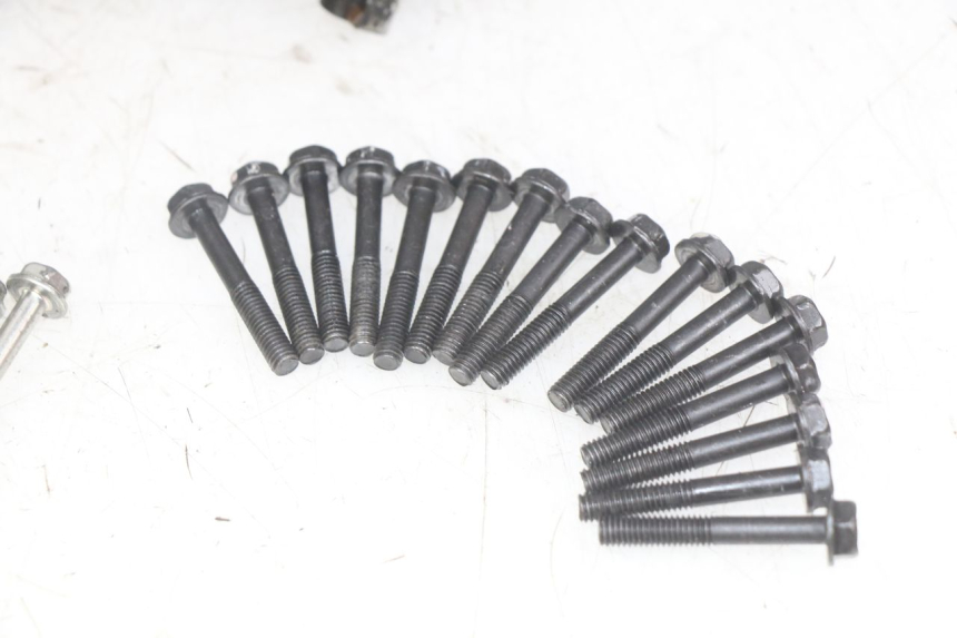 photo de CARTER INFERIOR DO MOTOR KAWASAKI Z 750 (2007 - 2013) - Vista de perfil