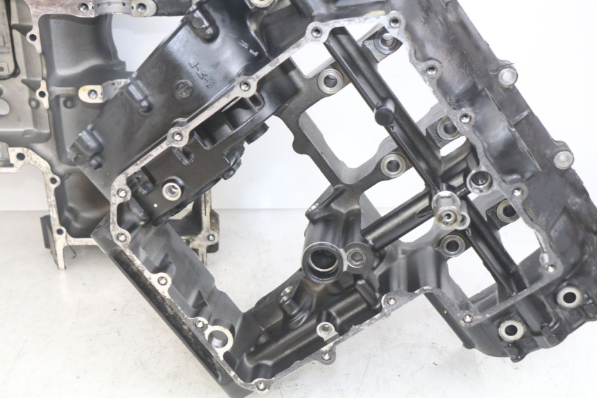 photo de CARTER INFERIOR DO MOTOR KAWASAKI Z 750 (2007 - 2013) - Marcações e referências