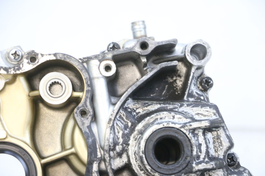 photo de CARTER INFERIOR DO MOTOR KYMCO ZING 125 (1997 - 2003) - Ampliação dos componentes