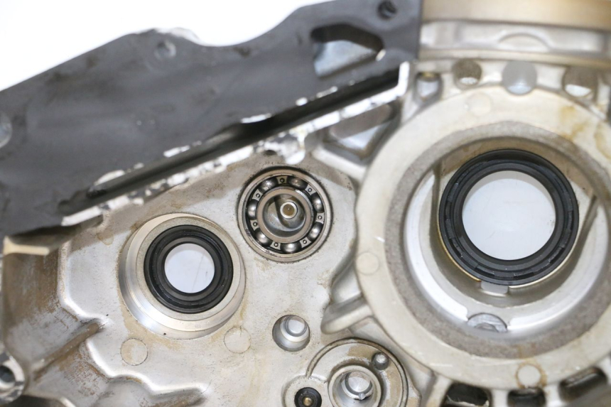 photo de CARTER INFERIOR DO MOTOR KYMCO ZING 125 (1997 - 2003) - Detalhe da peça