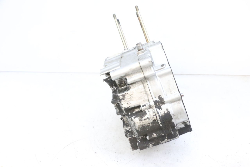 photo de CARTER INFERIOR DO MOTOR KYMCO ZING 125 (1997 - 2003) - Outro ângulo de visão