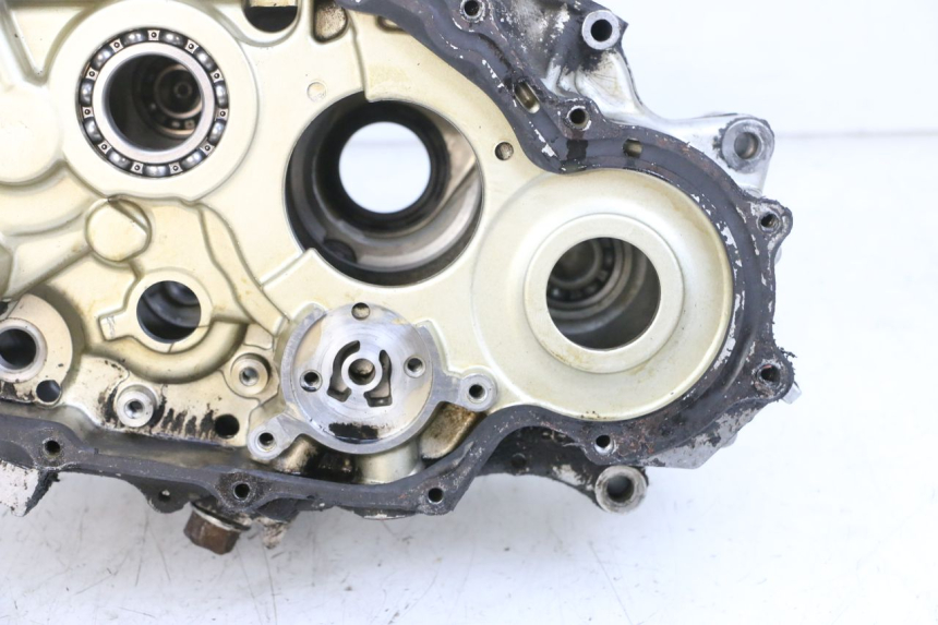 photo de CARTER INFERIOR DO MOTOR KYMCO ZING 125 (1997 - 2003) - Ampliação técnica