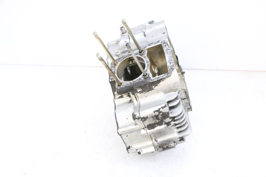 photo de CARTER INFERIOR DO MOTOR KYMCO ZING 125 (1997 - 2003) - Peça verificada