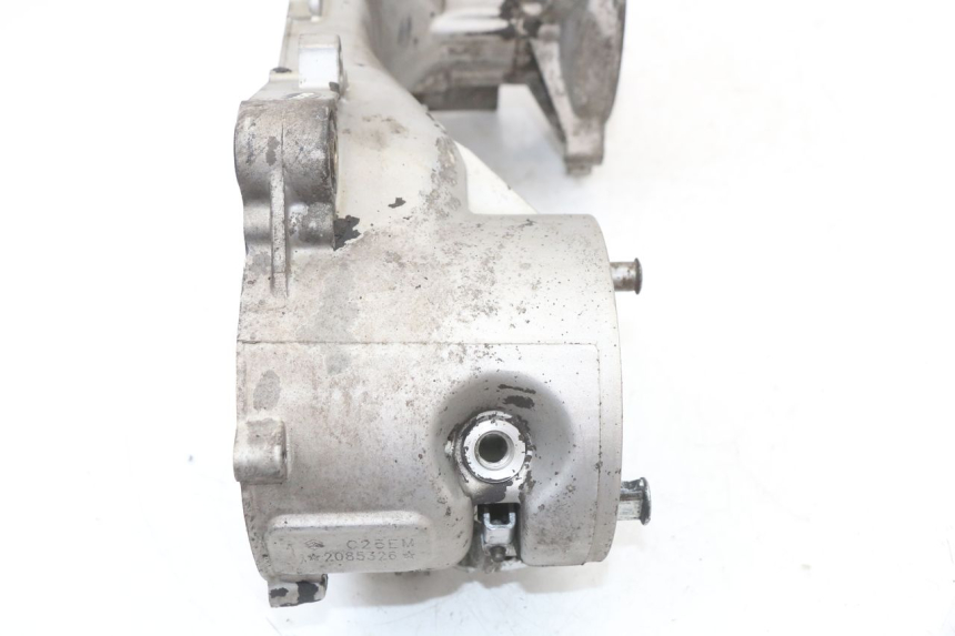 photo de CARTER INFERIOR DO MOTOR PIAGGIO ZIP 2T 50 (2009 - 2019) - Estrutura - ampliação