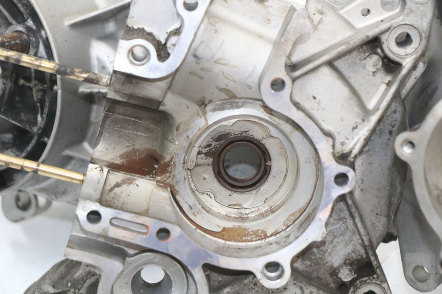 photo de CARTER INFERIOR DO MOTOR PIAGGIO ZIP 2T 50 (2009 - 2019) - Ampliação técnica