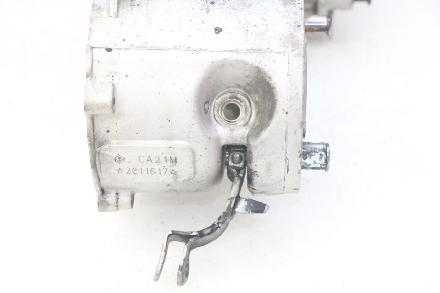 photo de CARTER INFERIOR DO MOTOR PIAGGIO ZIP 4T 50 (2018 - 2020) - Ampliação dos componentes