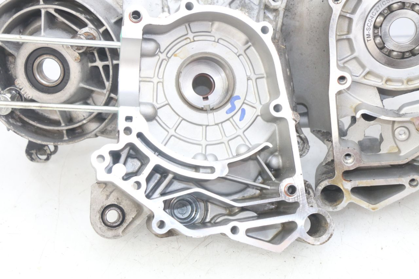 photo de CARTER INFERIOR DO MOTOR PIAGGIO ZIP 4T 50 (2018 - 2020) - Vista principal