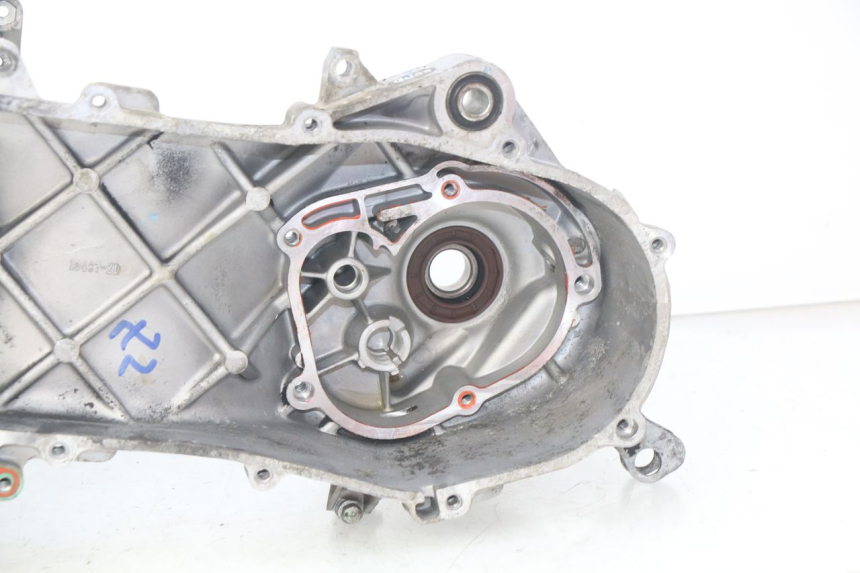 photo de CARTER INFERIOR DO MOTOR PIAGGIO ZIP 4T 50 (2018 - 2020) - Estado da superfície