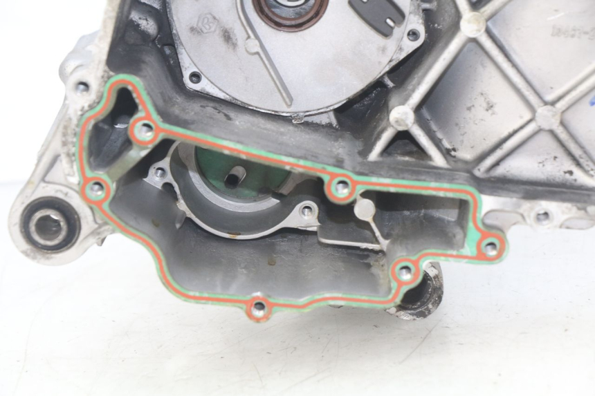 photo de CARTER INFERIOR DO MOTOR PIAGGIO ZIP 4T 50 (2018 - 2020) - Peça verificada