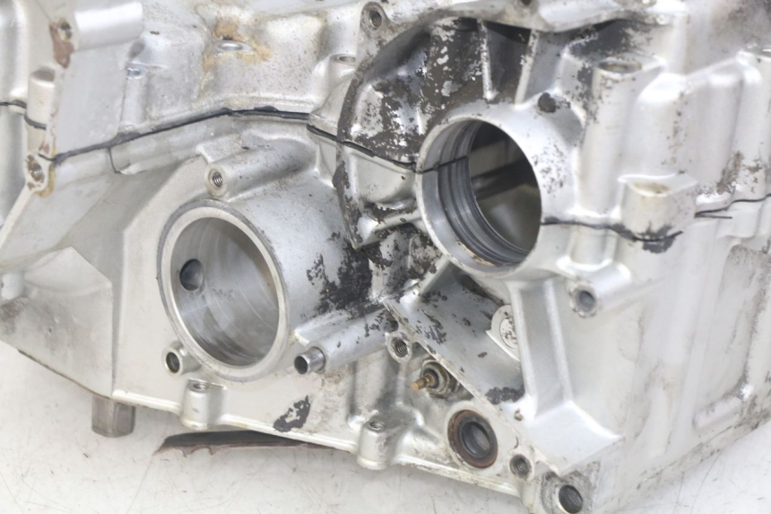 photo de CARTER INFERIOR DO MOTOR KAWASAKI ZX-6R ZX6R 600 (1995 - 1997) - Outro ângulo de visão