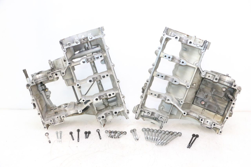 photo de CARCAÇA INFERIOR DO MOTOR KAWASAKI ZX-6R ZX6R 600 (2000 - 2002) - Detalhe da peça