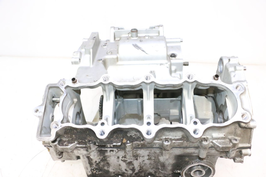 photo de CARCAÇA INFERIOR DO MOTOR KAWASAKI ZX-6R ZX6R 600 (2000 - 2002) - Ampliação técnica