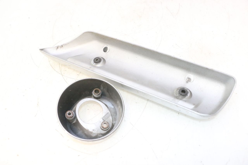 photo de TAMPA DO ESCAPE SUZUKI BURGMAN 125 (2007 - 2014) - Pontos de fixação