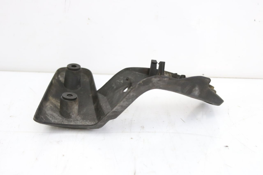 photo de TAMPA DO ESCAPE HONDA FES S-WING SWING ABS 125 (2007 - 2015) - Outro ângulo de visão