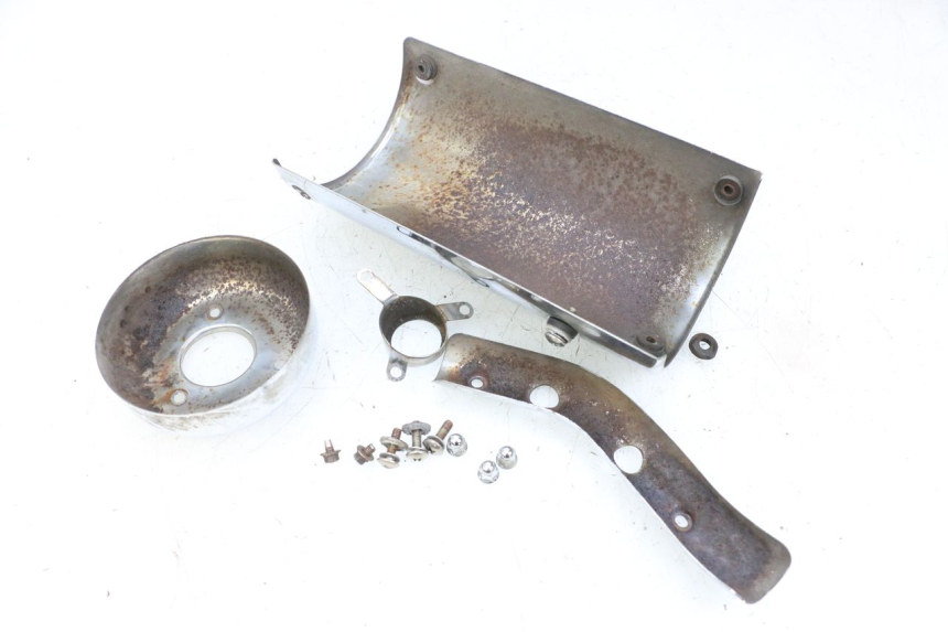 photo de TAMPA DO ESCAPE KYMCO GRAND DINK 125 (2002 - 2007) - Ampliação técnica