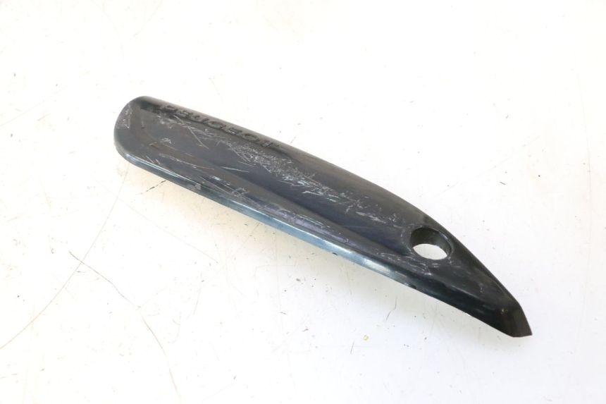 photo de TAMPA DO ESCAPE PEUGEOT KISBEE 2T 50 (2010 - 2017) - Detalhe da peça