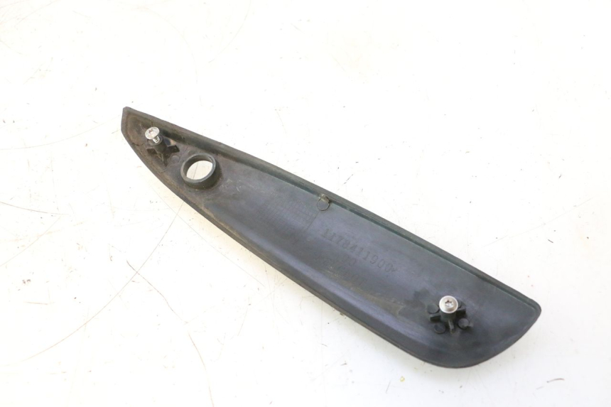 photo de TAMPA DO ESCAPE PEUGEOT KISBEE 2T 50 (2010 - 2017) - Pontos de fixação