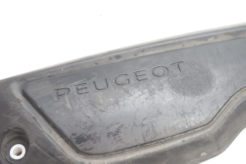 photo de TAMPA DO ESCAPE PEUGEOT KISBEE 4T 50 (2010 - 2017) - Detalhe da peça