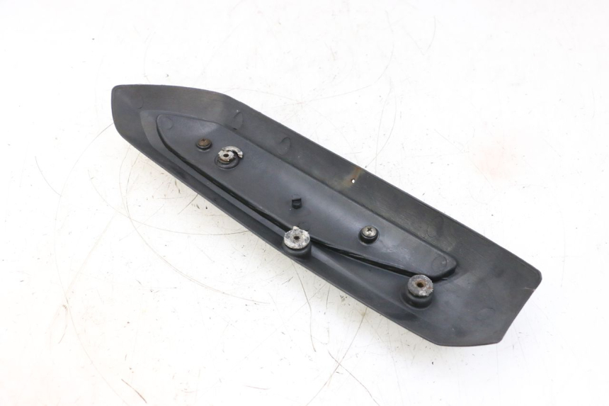 photo de TAMPA DO ESCAPE SYM ORBIT 2 4T 50 (2008 - 2017) - Detalhe da peça