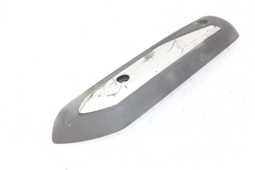 photo de TAMPA DO ESCAPE PEUGEOT VIVACITY NEW 4T 50 (2008 - 2017) - Detalhe da peça