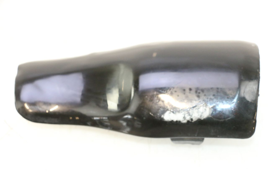 photo de TAMPA DO ESCAPE HONDA XRV AFRICA TWIN 750 (1990 - 1992) - Pontos de fixação