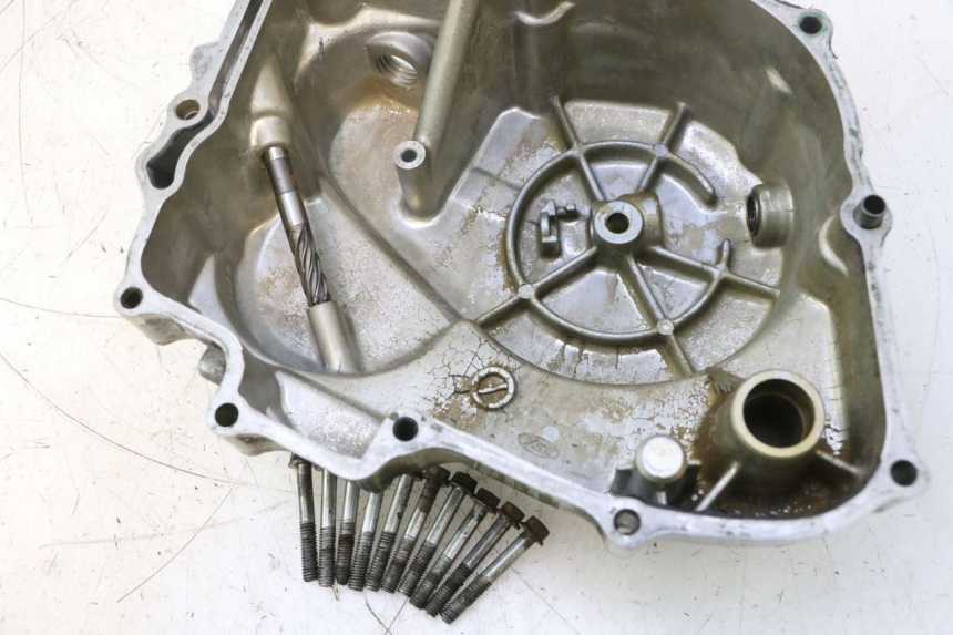 photo de CARCAÇA DE EMBREAGEM HONDA CB TWO FIFTY 250 (1991 - 2002) - Detalhes característicos