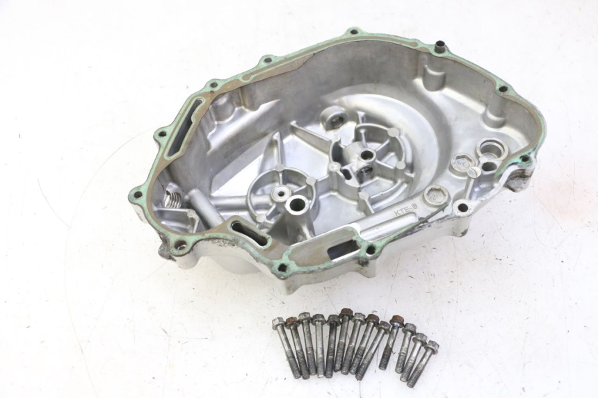 photo de TAMPA DE EMBREAGEM HONDA CBF 125 (2009 - 2015) - Zoom do estado de desgaste