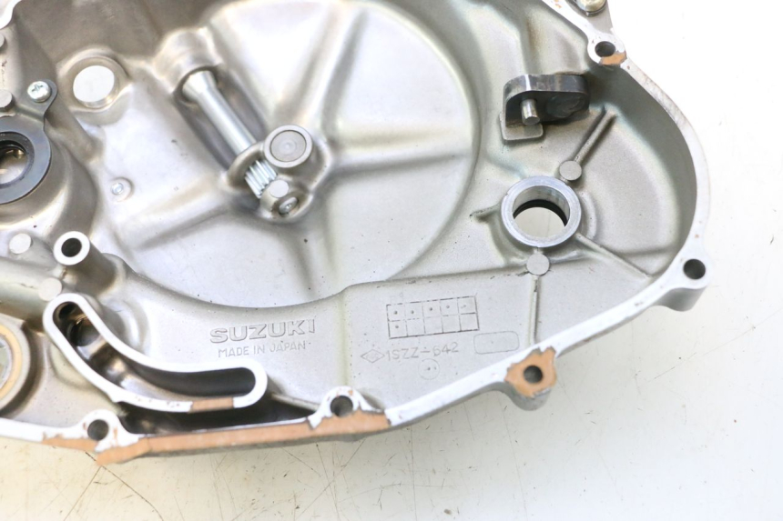 photo de CARCAÇA DE EMBREAGEM SUZUKI DR S 600 (1985 - 1989) - Outro ângulo de visão