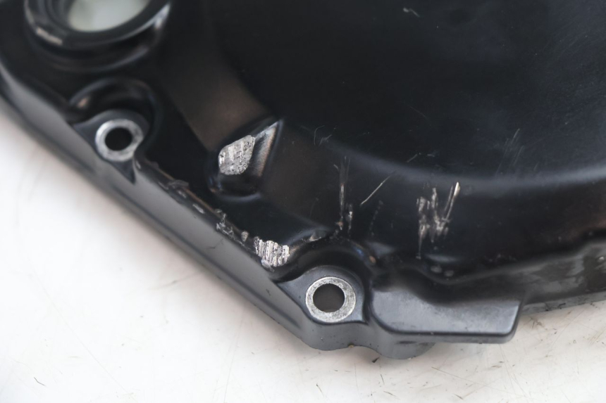 photo de TAMPA DE EMBREAGEM SUZUKI GSR 600 (2005 - 2012) - Zoom do estado de desgaste