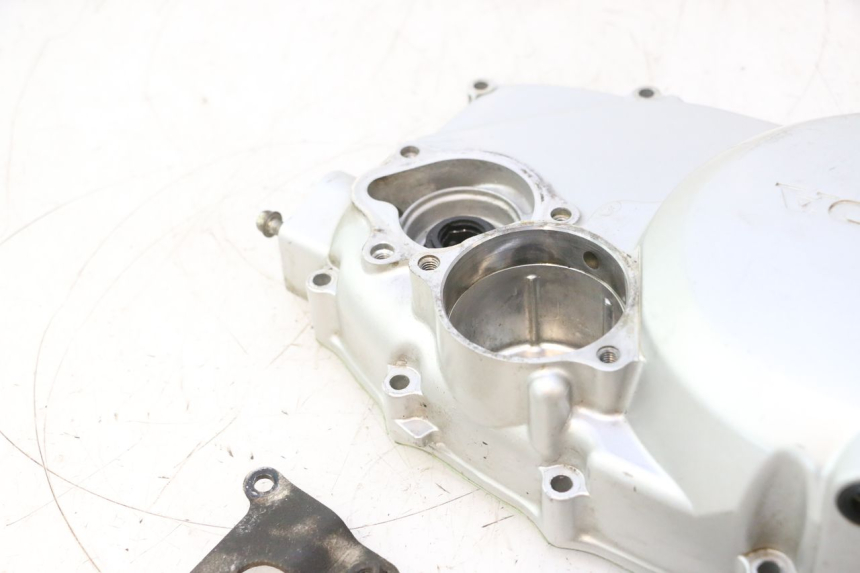 photo de CARCAÇA DE EMBREAGEM HONDA XLV VARADERO 125 (2007 - 2012) - Estado da superfície