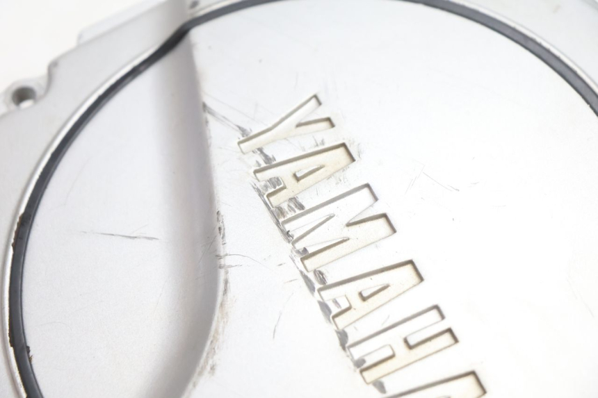 photo de TAMPA DE EMBREAGEM YAMAHA YZF R GENESIS 750 (1993 - 1998) - Detalhe da peça