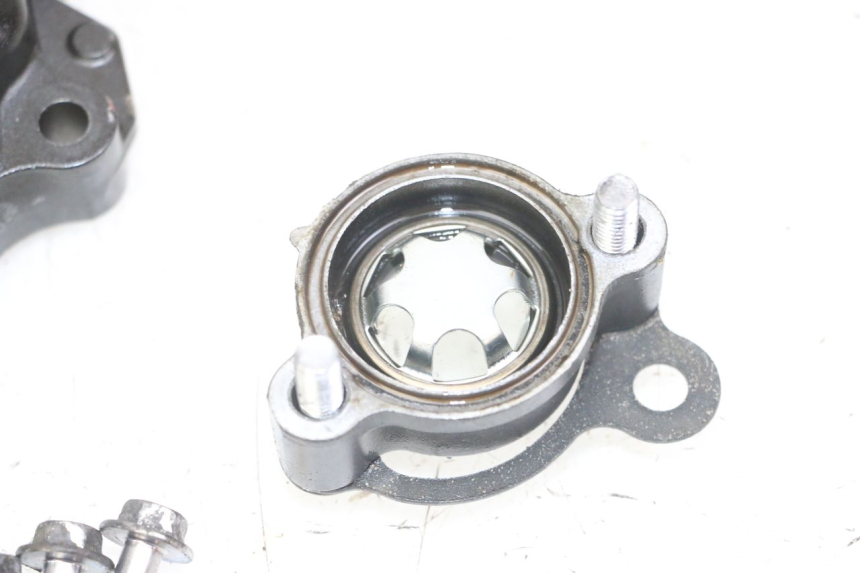 photo de TAMPA DE ÓLEO HONDA CB R 1000 (2018 - 2023) - Zoom do estado de desgaste