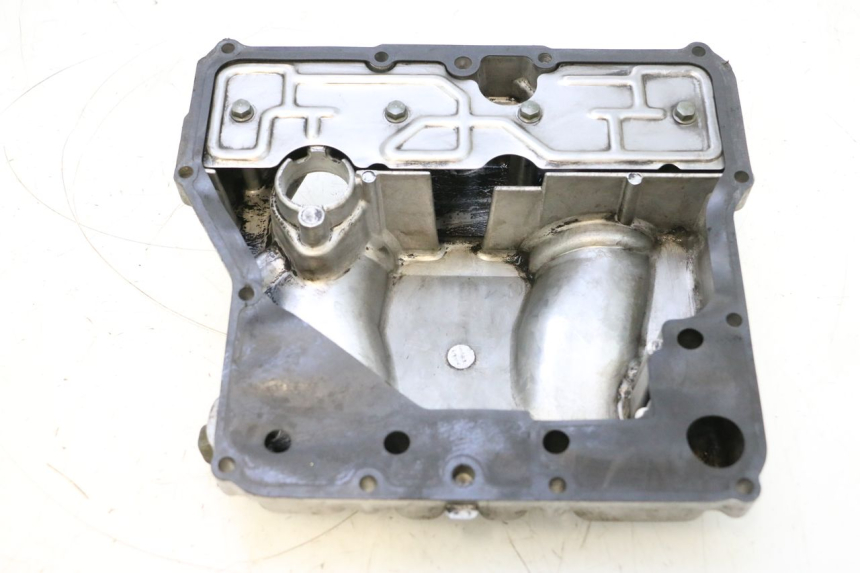photo de CARTER DE ÓLEO YAMAHA YZF R GENESIS 750 (1993 - 1998) - Detalhe da peça