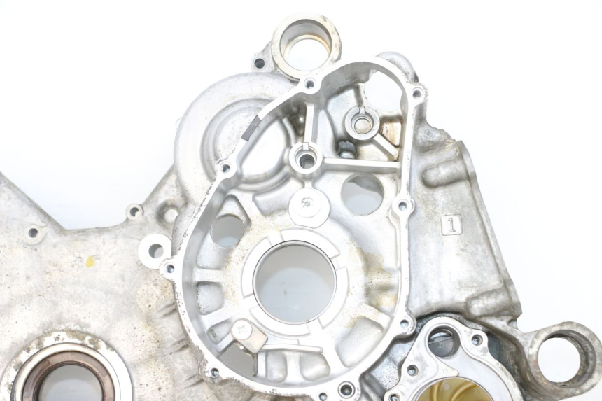 photo de TAMPA DO MOTOR DIREITA SUZUKI BURGMAN 650 (2013 - 2020) - Peça verificada