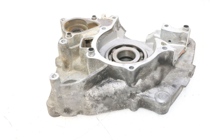 photo de CARCAÇA DO MOTOR DIREITA HONDA FES PANTHEON 2T 125 (1998 - 2002) - Detalhe da peça