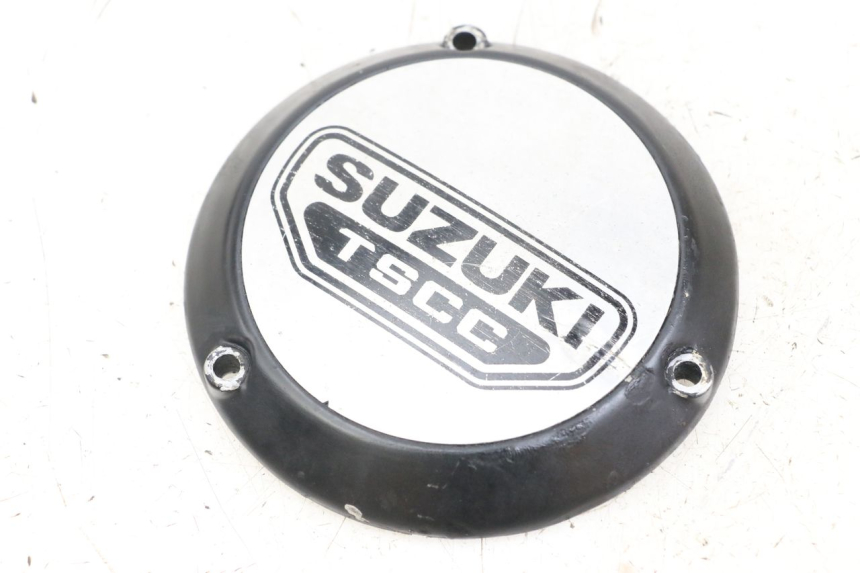 photo de TAMPA DO MOTOR DIREITA SUZUKI GSX E 250 (1982 - 1983) - Vista principal