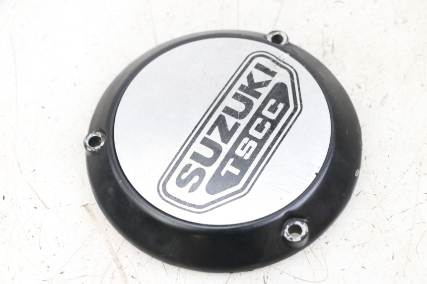 photo de TAMPA DO MOTOR DIREITA SUZUKI GSX E 250 (1982 - 1983) - Outro ângulo de visão