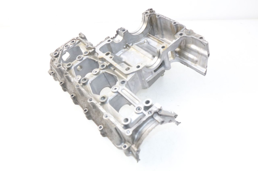 photo de TAMPA DO MOTOR DIREITA SUZUKI GSX-R GSXR 600 (2001 - 2003) - Detalhe da peça