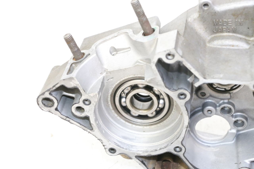 photo de TAMPA DO MOTOR DIREITA KAWASAKI KX 65 (2000 - 2019) - Ampliação dos componentes