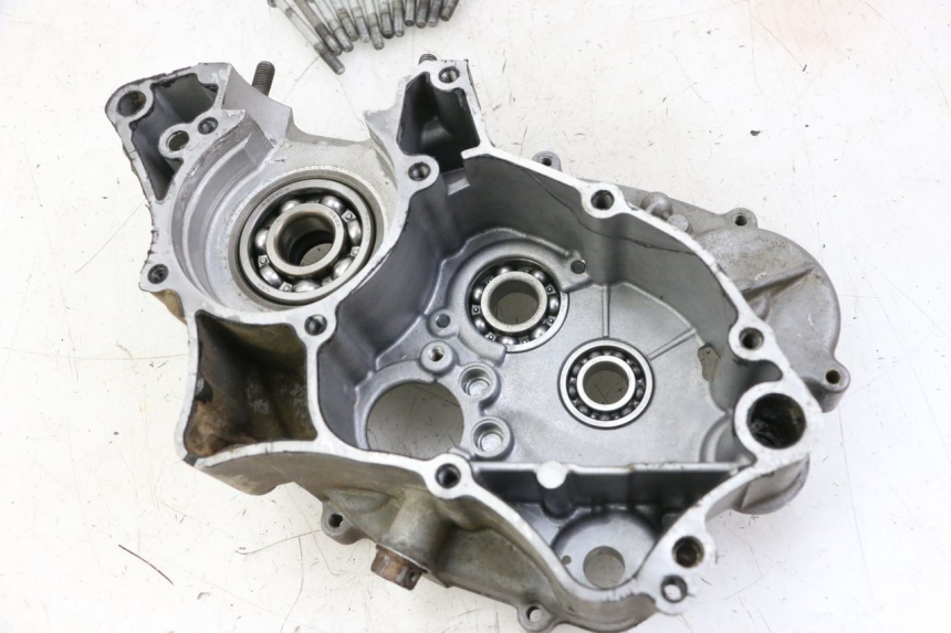 photo de TAMPA DO MOTOR DIREITA KAWASAKI KX 65 (2000 - 2019) - Peça verificada