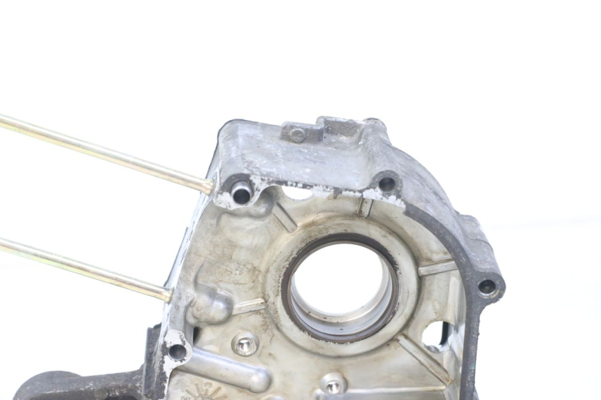 photo de TAMPA DO MOTOR DIREITA KYMCO DINK 4T 50 (2007 - 2018) - Vista geral