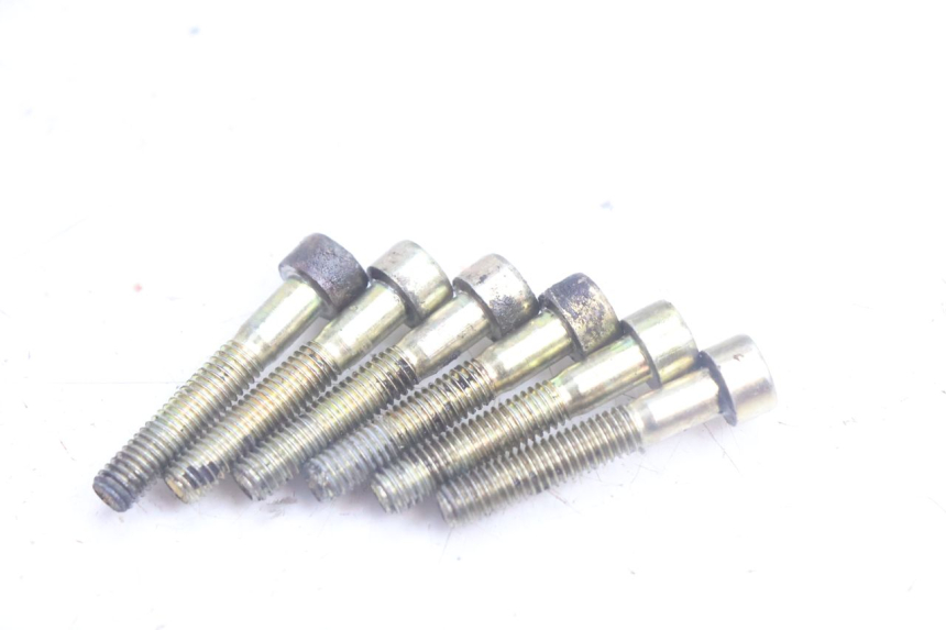 photo de CARCAÇA DO MOTOR DIREITA YAMAHA NEO'S NEOS 2T 50 (1998 - 2007) - Estado da superfície