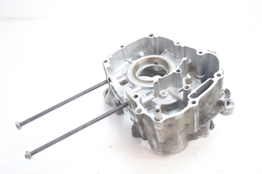 photo de CARCAÇA DO MOTOR DIREITA HONDA PCX (JF28) 125 (2009 - 2011) - Pontos de fixação