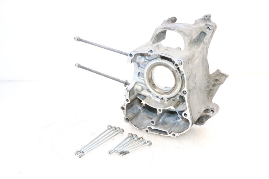 photo de TAMPA DO MOTOR DIREITA HONDA PCX (JF57/JF64) 125 (2014 - 2018) - Estado da superfície