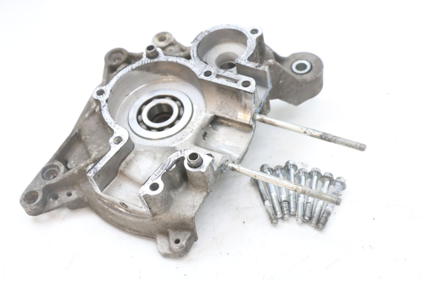 photo de TAMPA DO MOTOR DIREITA GILERA RUNNER SP 50 (2009 - 2017) - Detalhe da peça