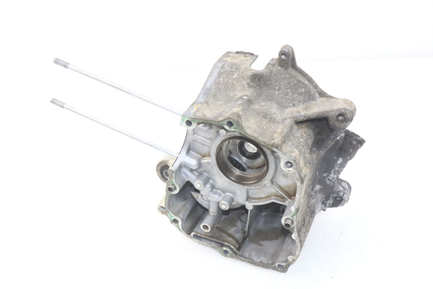 photo de TAMPA DO MOTOR DIREITA HONDA SCV LEAD 100 (2003 - 2007) - Detalhe da peça