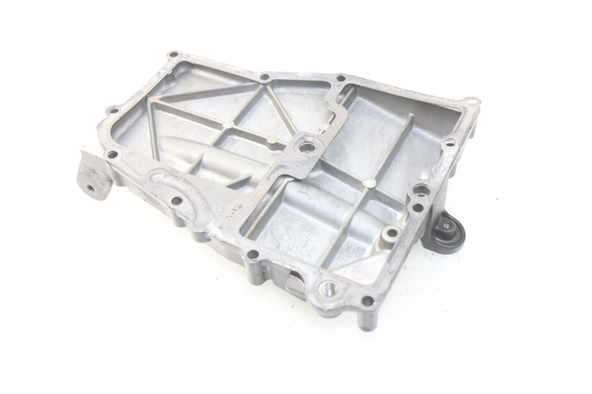 photo de TAMPA DO MOTOR DIREITA YAMAHA TDM ABS 900 (2002 - 2014) - Detalhe da peça