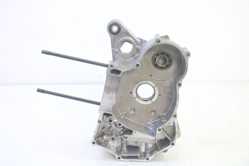 photo de TAMPA DO MOTOR DIREITA YAMAHA TRICITY 300 (2020 - 2024) - Ampliação técnica