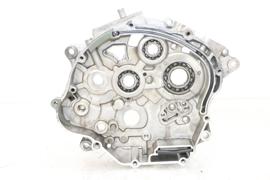 photo de TAMPA DO MOTOR DIREITA YAMAHA TTR 125 (2000 - 2020) - Vista principal